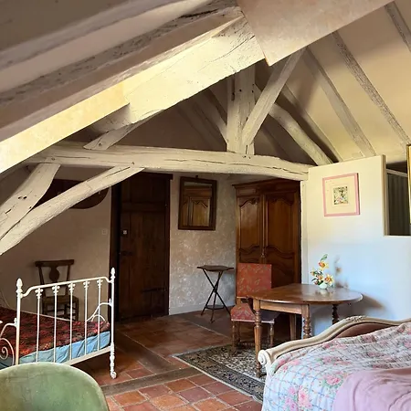 Frühstückspension Lorcival *