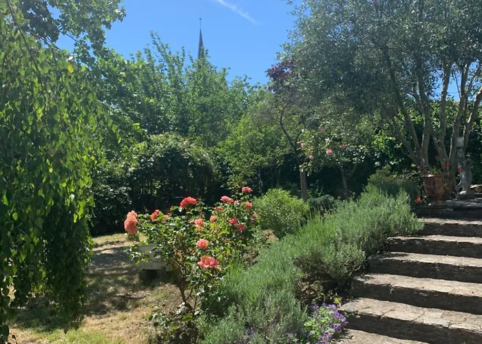 Lorcival Frühstückspension *